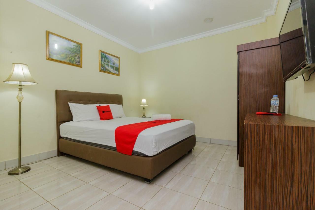 Reddoorz @ Malalayang 2 Manado Hotel Kültér fotó